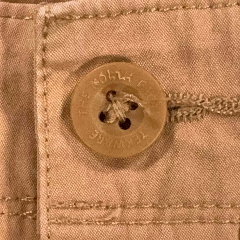 The North Face Cargo Shorts Mens 32 British Khaki Tan Tekware Hiking Outdoor